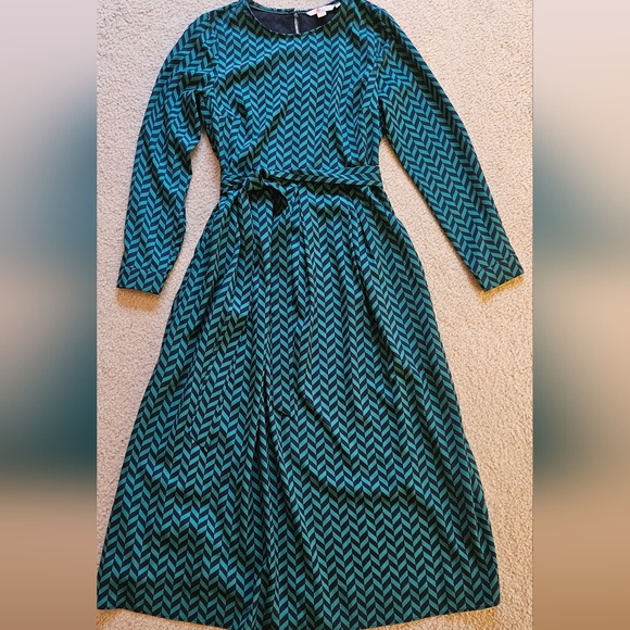 Lydia Dress in Teal Chevron - Picture 5 of 8